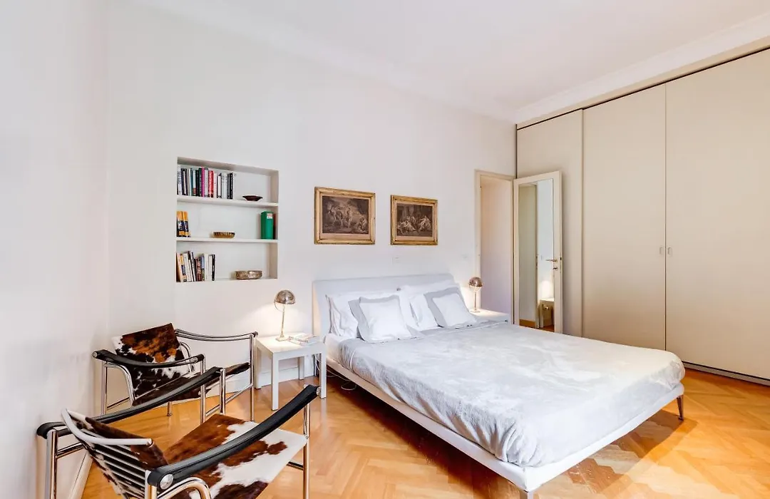 Pantheon Exclusive House-1